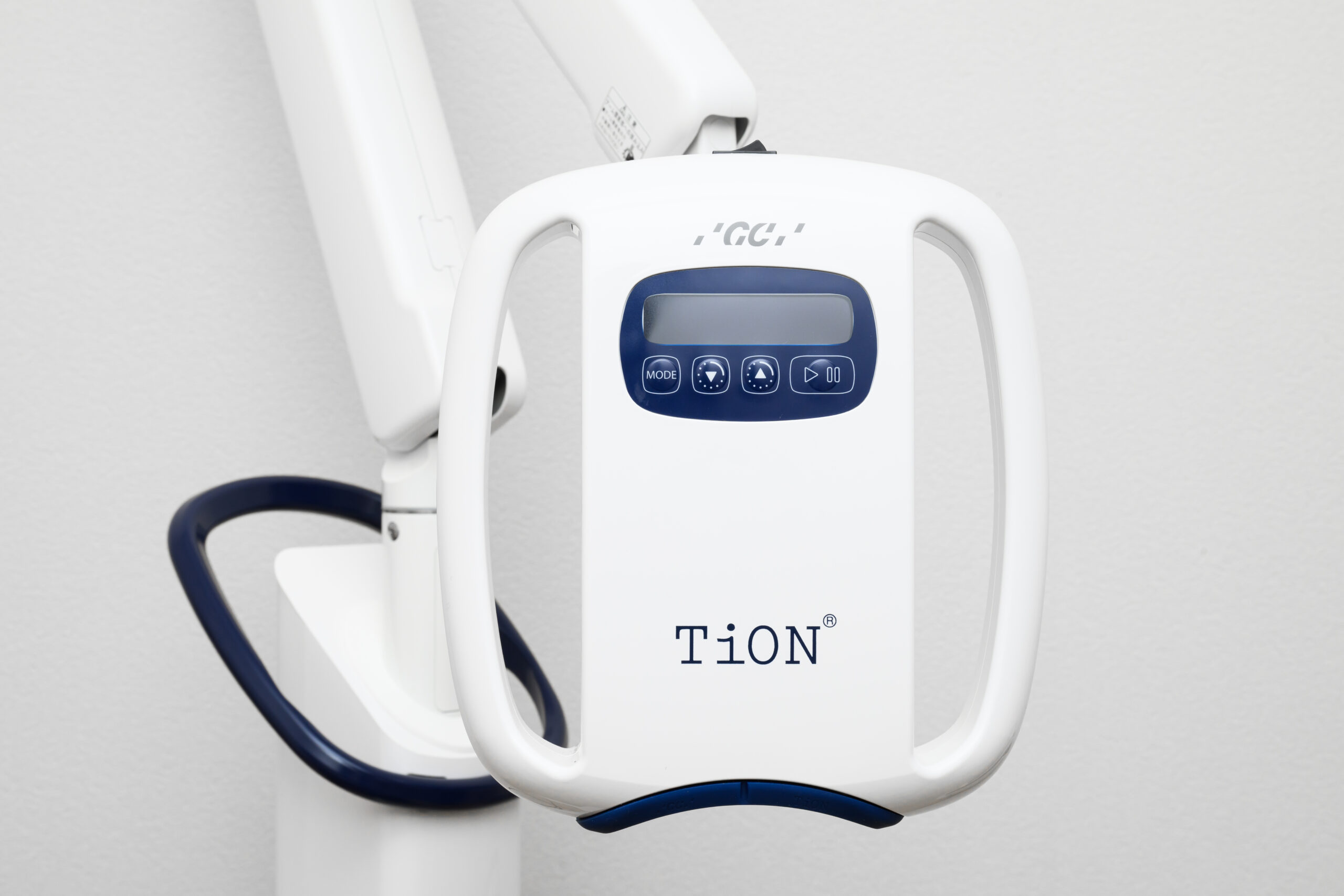 ホワイトニングマシン